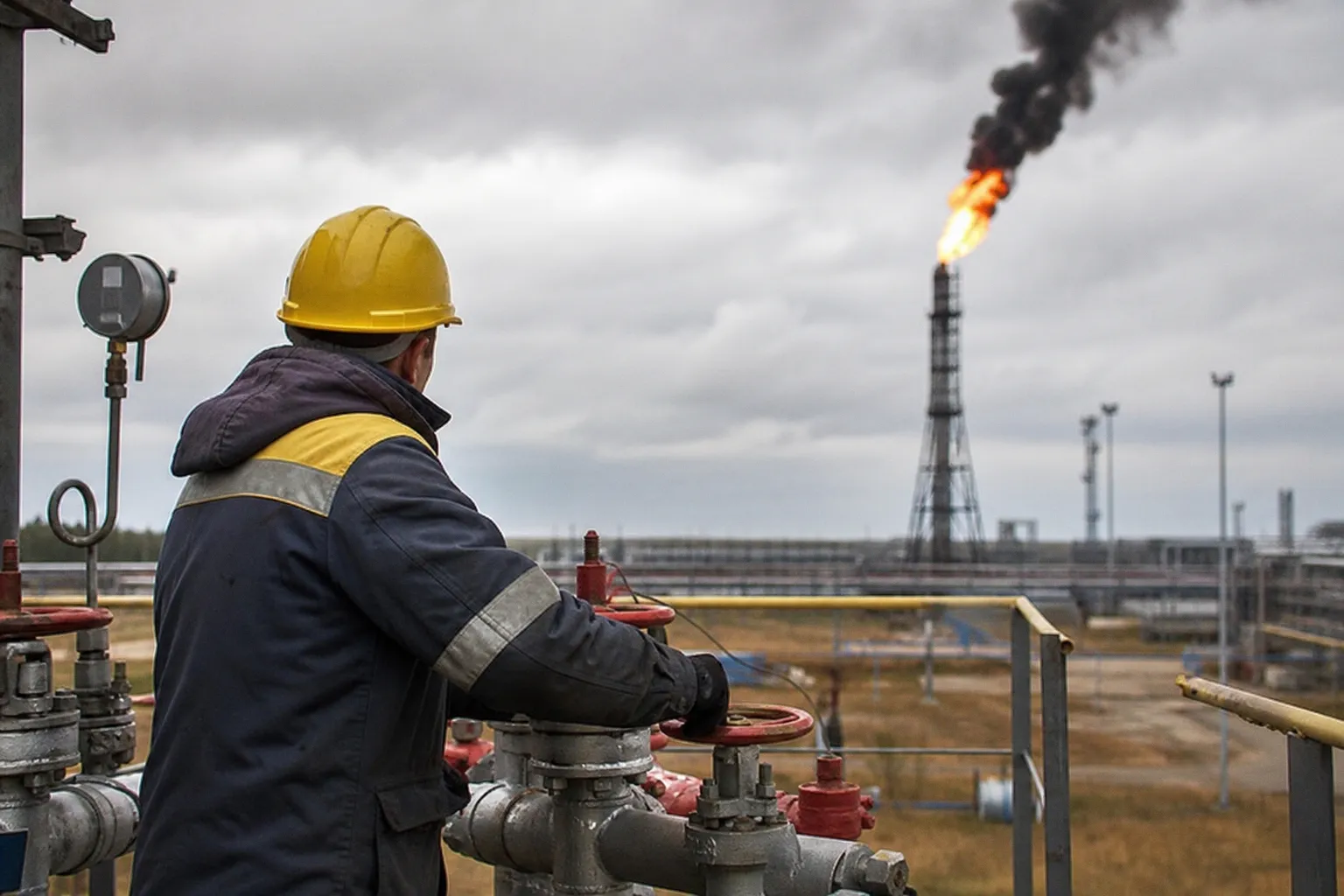 Главные события мировой экономики: нефтяной скачок и риски политики ФРС