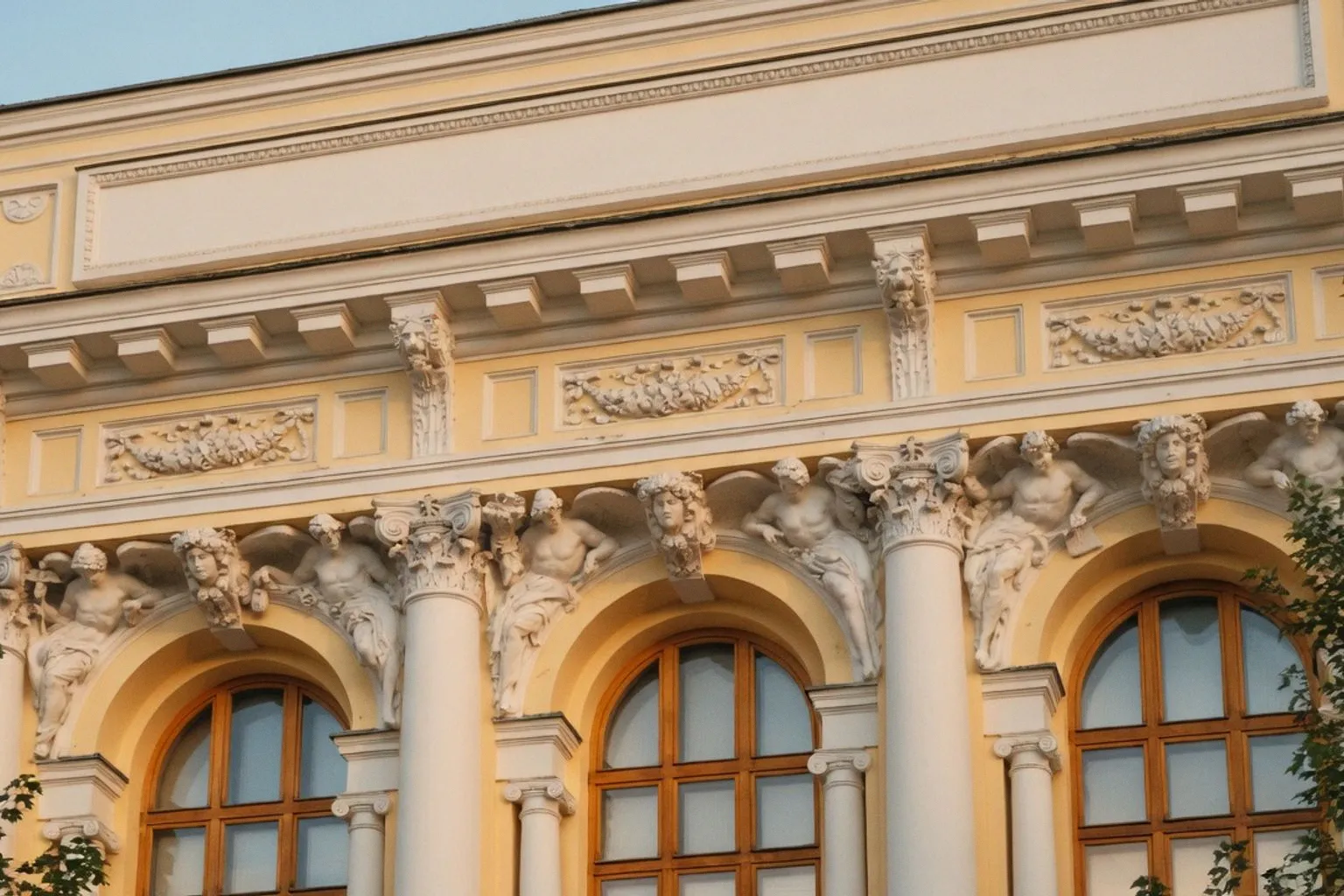 Почему Банк России готовится прервать цикл снижения ключевой ставки в сентябре